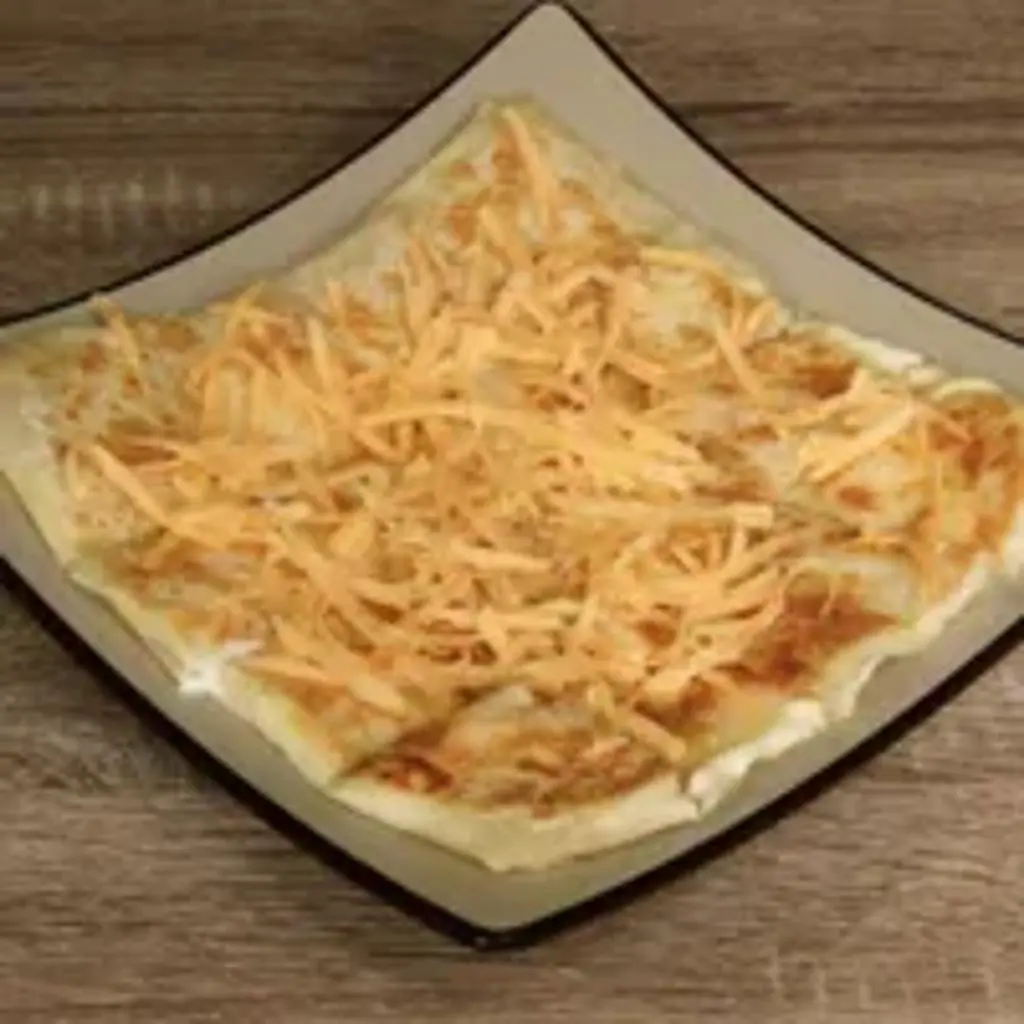 Vegetable Muttabaq With Cheddar Cheese
