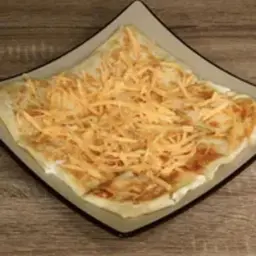 Vegetable Muttabaq With Cheddar Cheese
