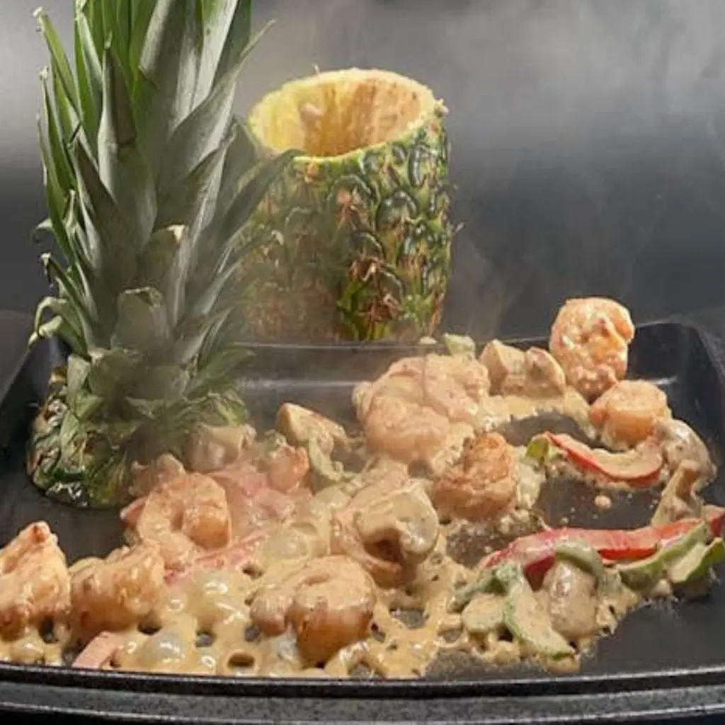 Pineapple Food Show