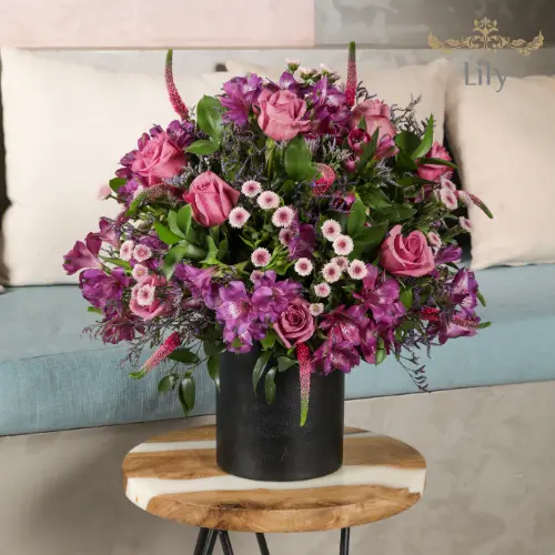 Leather Joiful Vase