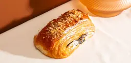 بان سويس بخلطة جوز البقان
