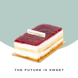 Red berry cheesecake piece