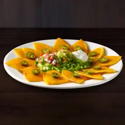 CHEESE NACHOS