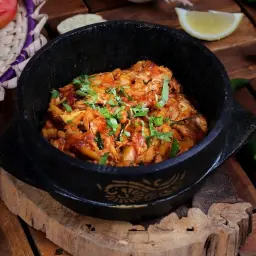 صحن حمص سادة