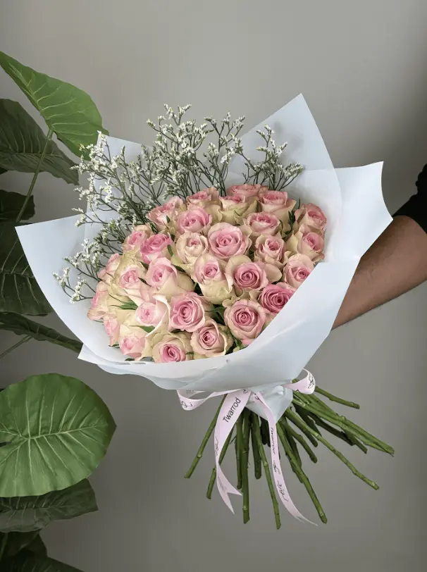 pink rose bouquet