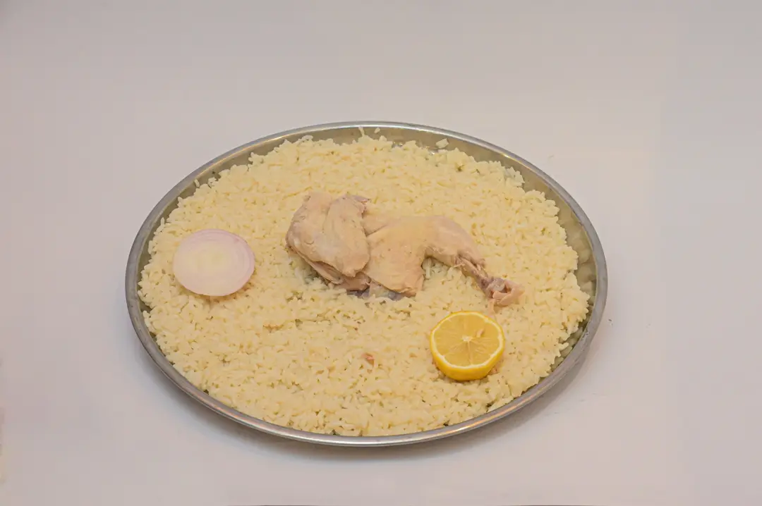 Half Chicken Madghot Aqabah