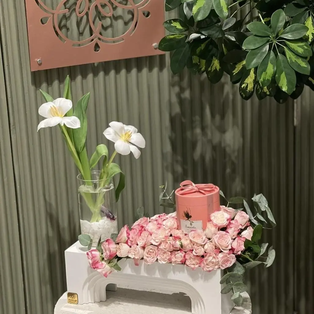 Anoush Chocolate with Ornamental Fish and Natural Roses