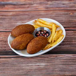 Kibbeh with Nuts