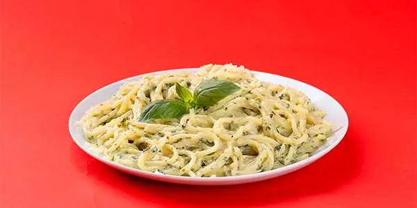 Creamy Pesto Spaghetti