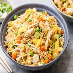أرز بالدجاج