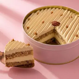 Pecan ice cream cake