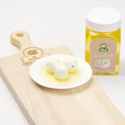 Labneh Balls with Nigella Seeds