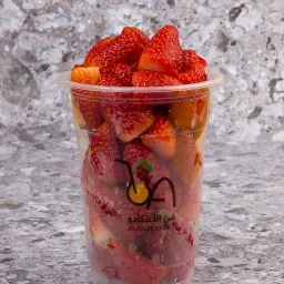 سلطة فراولة