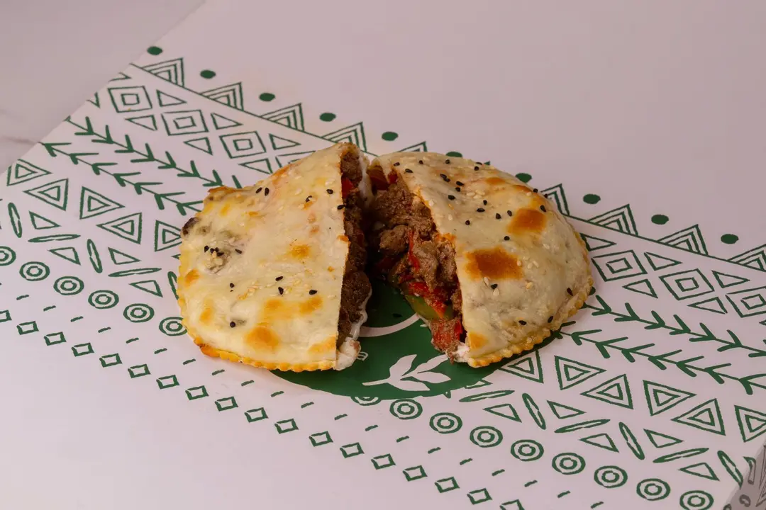 Round liver pie