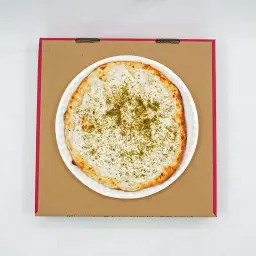 فطيرة لبنة بالزعتر