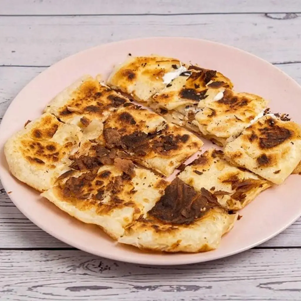 Cheese with Honey Savory Mutabbaq