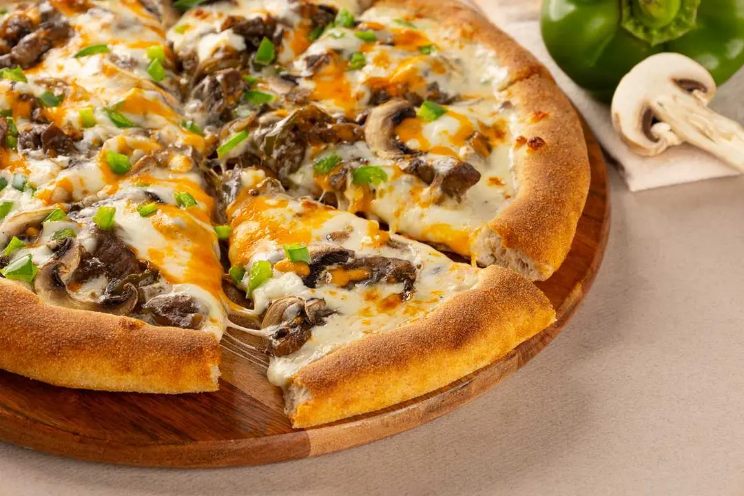 Philly Steak Pizza Medium