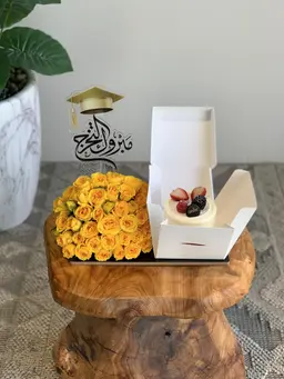Graduation cake base