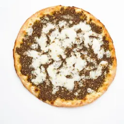 فطيرة زعتر بالجبن
