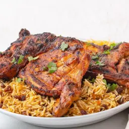 دجاج على الفحم مع الأرز