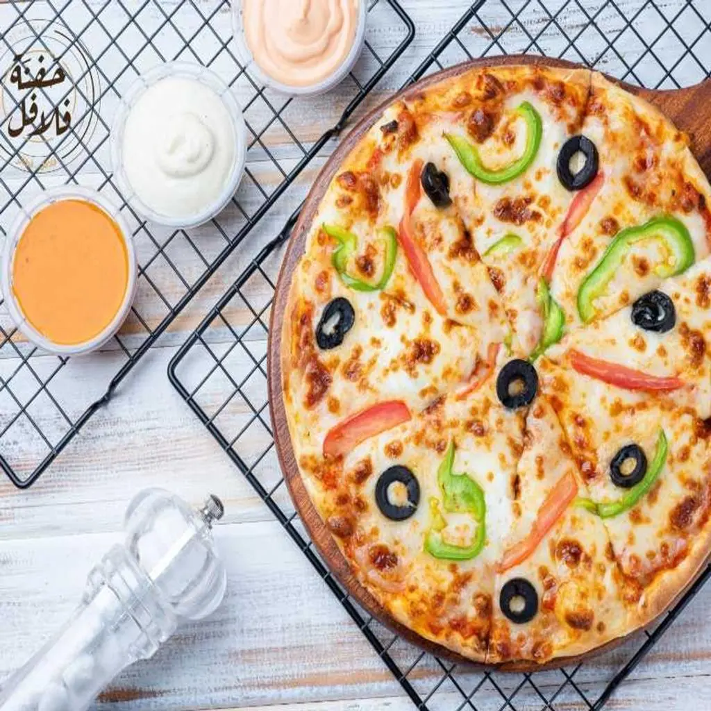 بيتزا دجاج