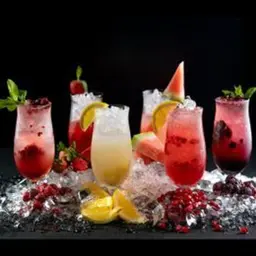 Pomegranate Mojito