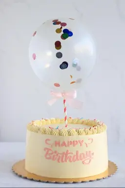 8 Inch Cake + Balloon