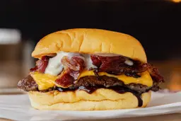 BESPOKE BACON CHEESE BURGER