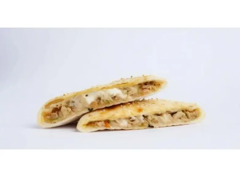 فطيرة تونة بالجبنة