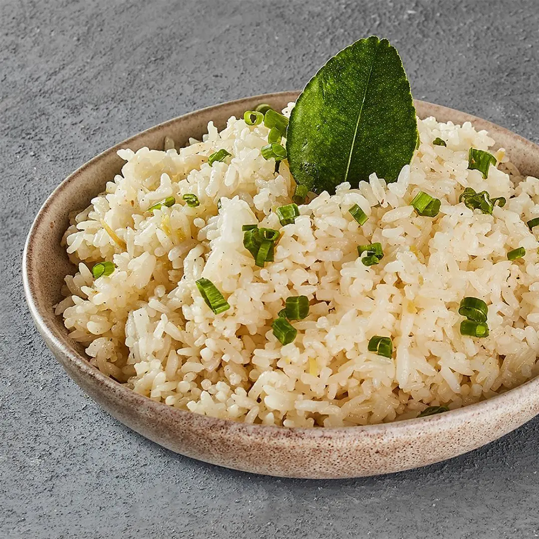 رز مطبوخ مع زبدة