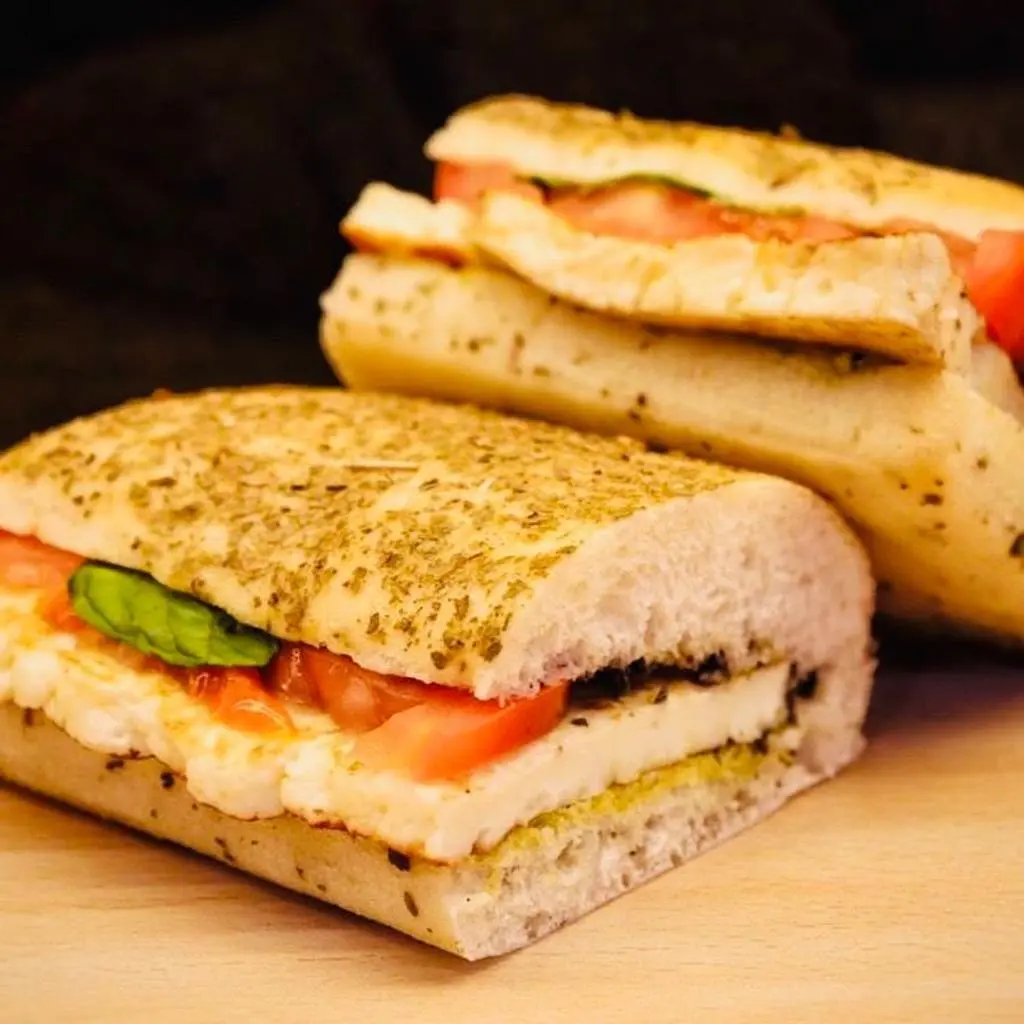 Grilled Halloumi Sandwich