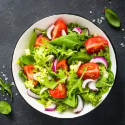 سلطة خضراء