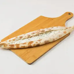 فطيرة لبنة بالزيتون