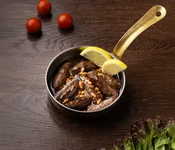 نقانق مع دبس رمان