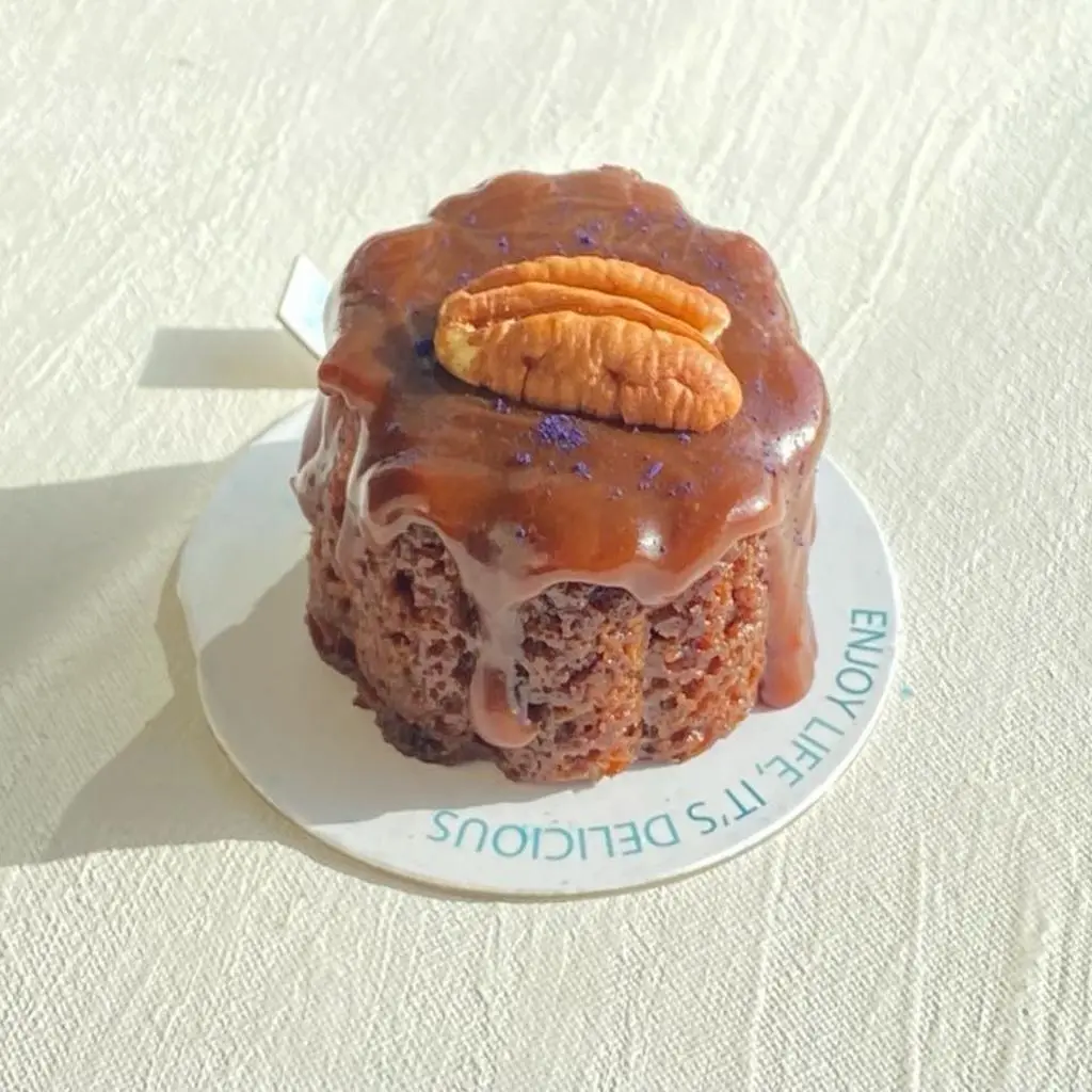 English Date Cake