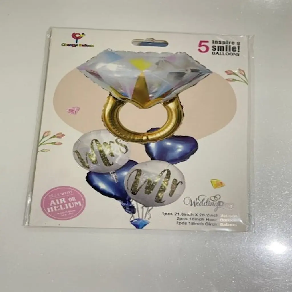 بالون زواج مع الهيليوم