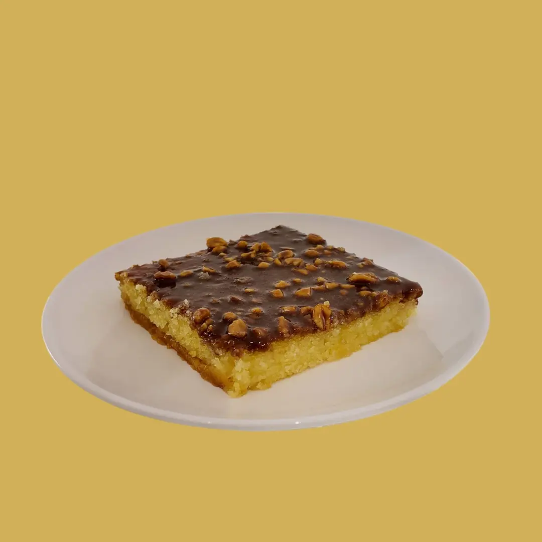 Snickers Basbousa