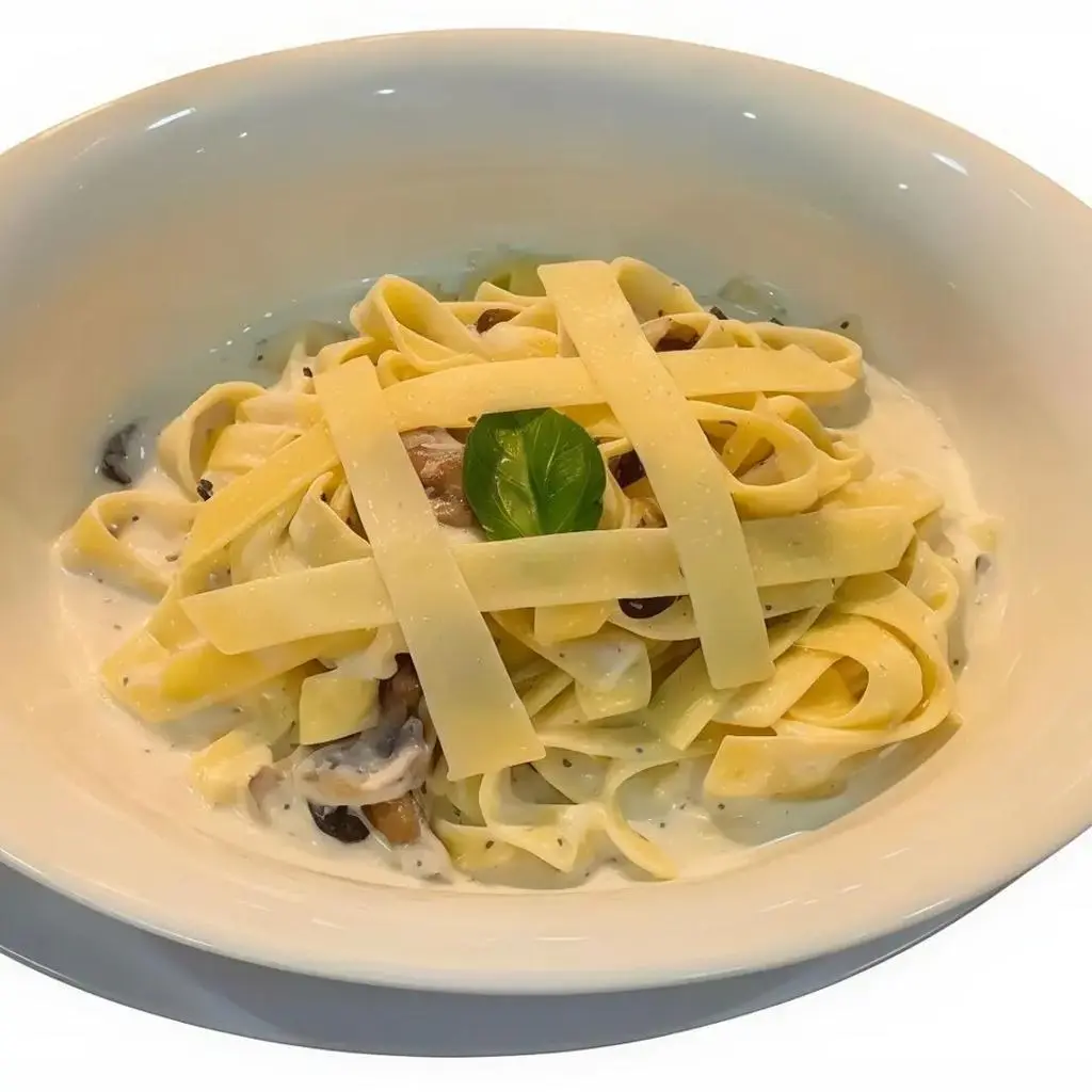 Fettuccine Alfredo