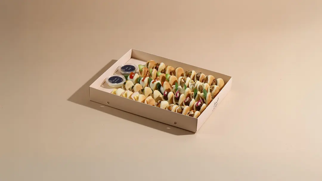 فيروز بايتس