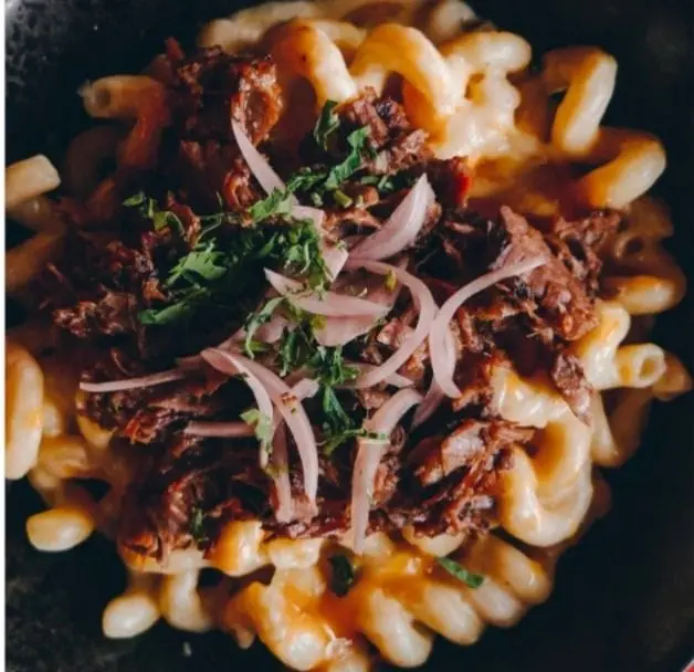 Brisket Mac & cheese