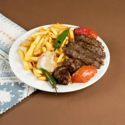 طبق كفتة وطرب