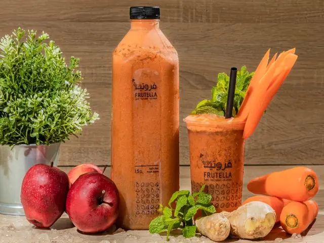 Carrots, Red Apple and Ginger 1.5 liter