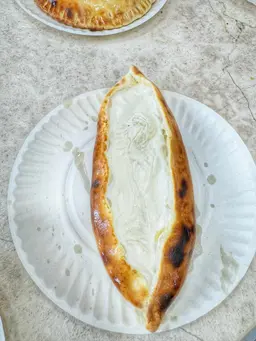 فطيرة لبنة بالجبن