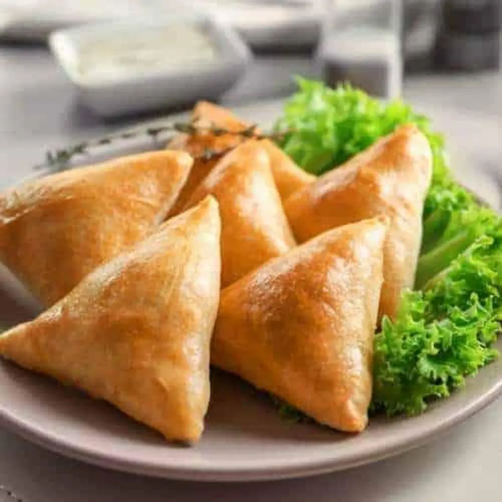 سمبوسة جبن