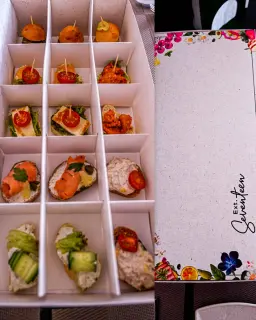 Canape Box