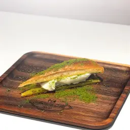 Turkish Baklava with Pistachio