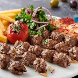 كباب بالصنوبر