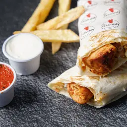 ساندوش شيش طاووق مرتب