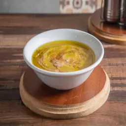 Plain Hummus with Oil