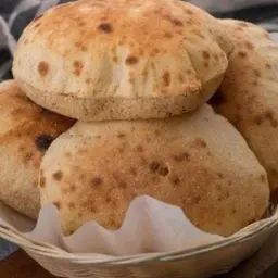 خبز مصري طري